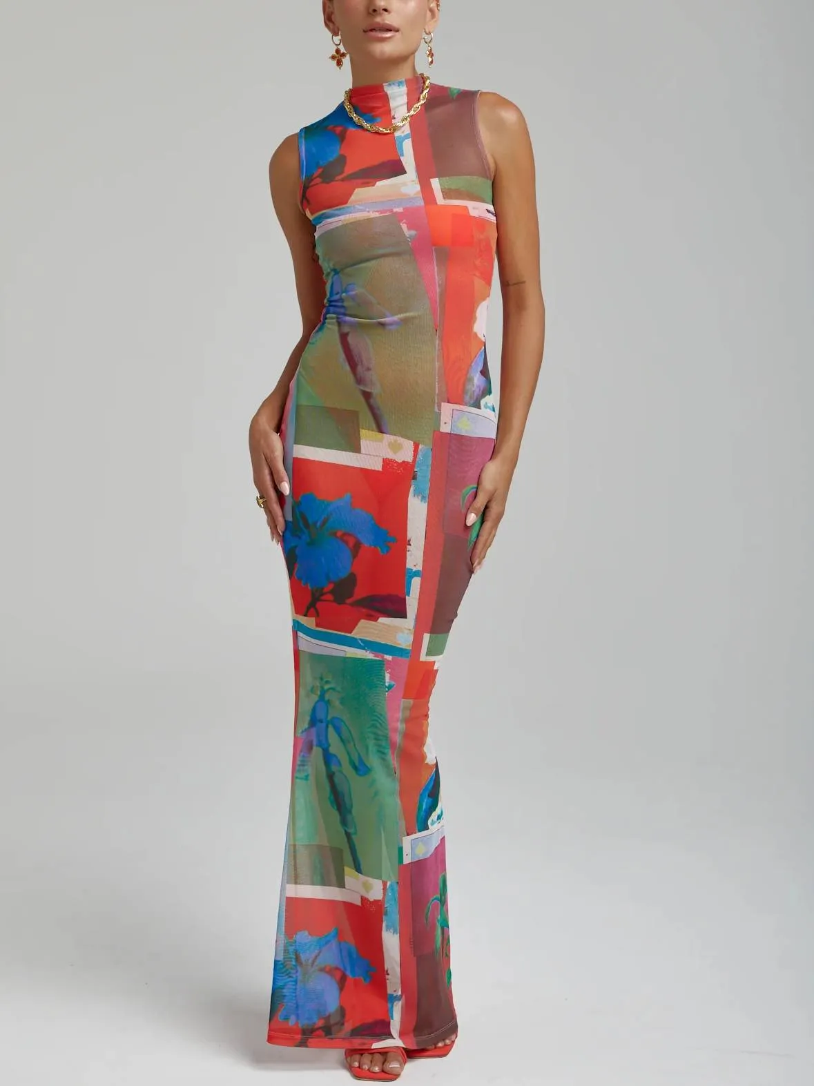 Printed Sleeveless Slim Fit Maxi Dress