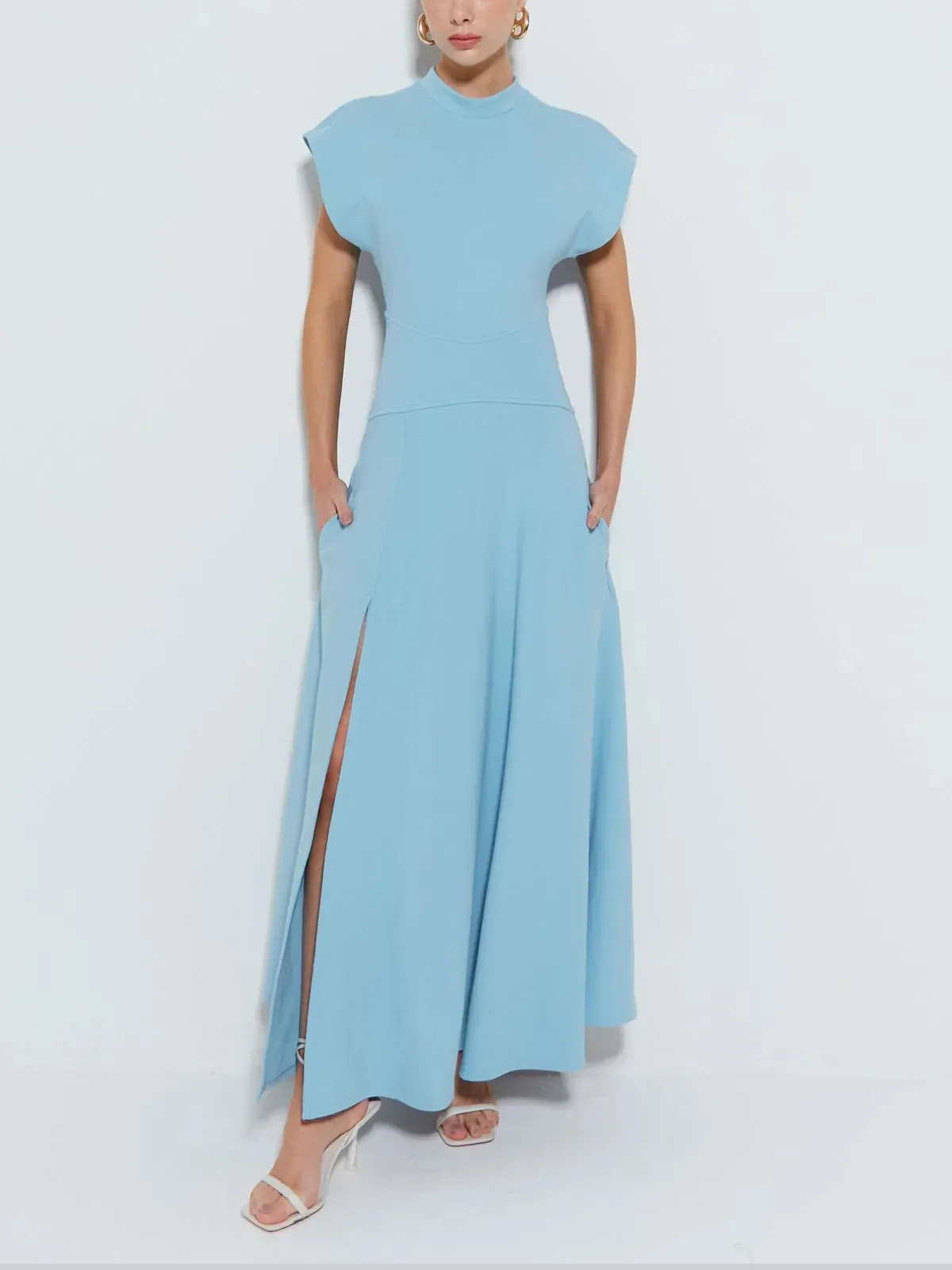 Modern Crew Neck Slit Wide Cuffs Maxi Dress