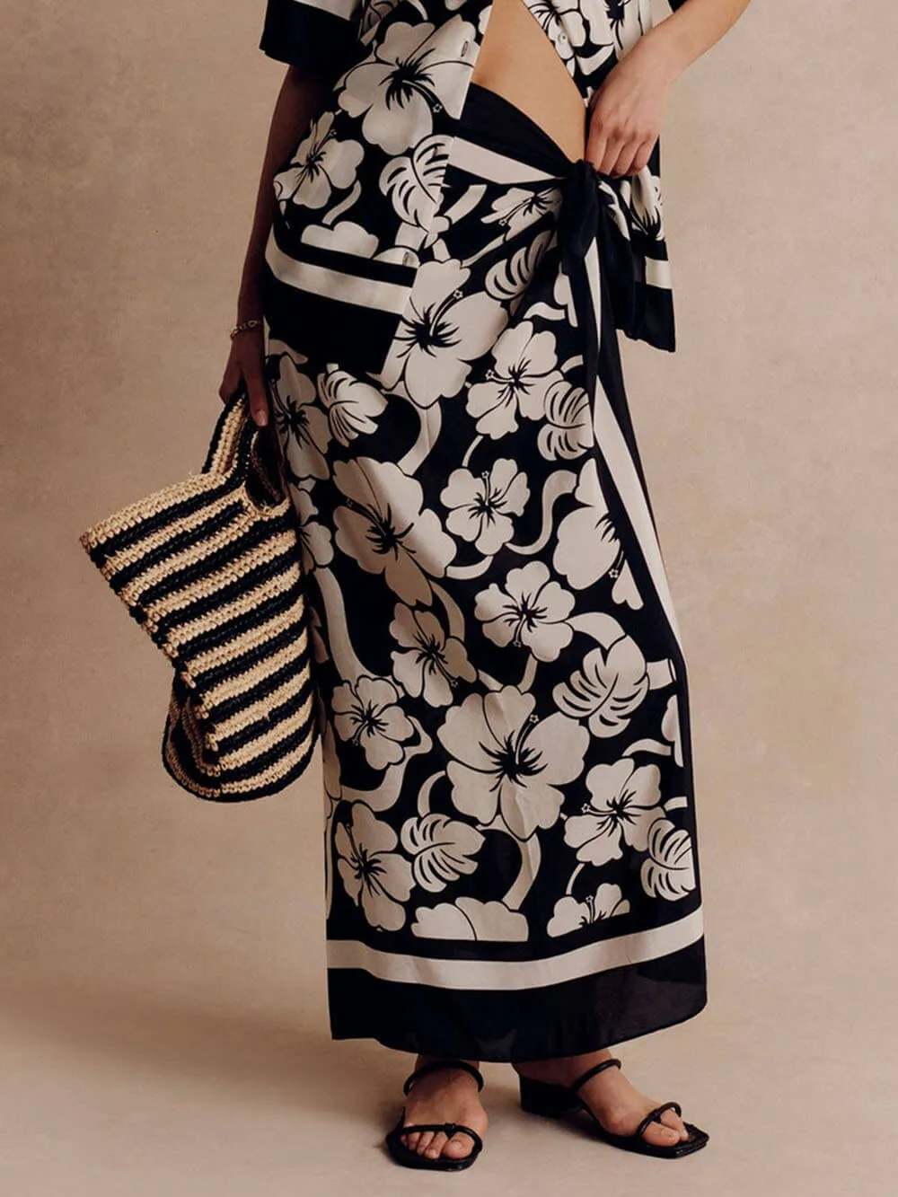 Modern Exquisite Feeling Unique Tropical Ink Print Lace-Up Slit Skirt