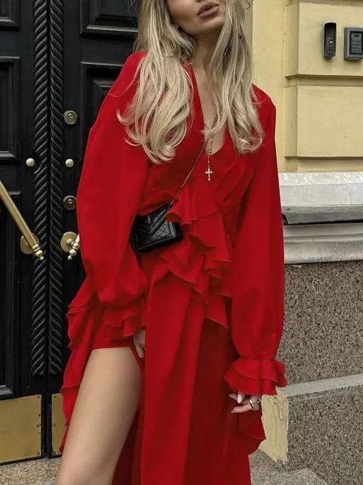 V-neck Ruffled Long-sleeve Dress