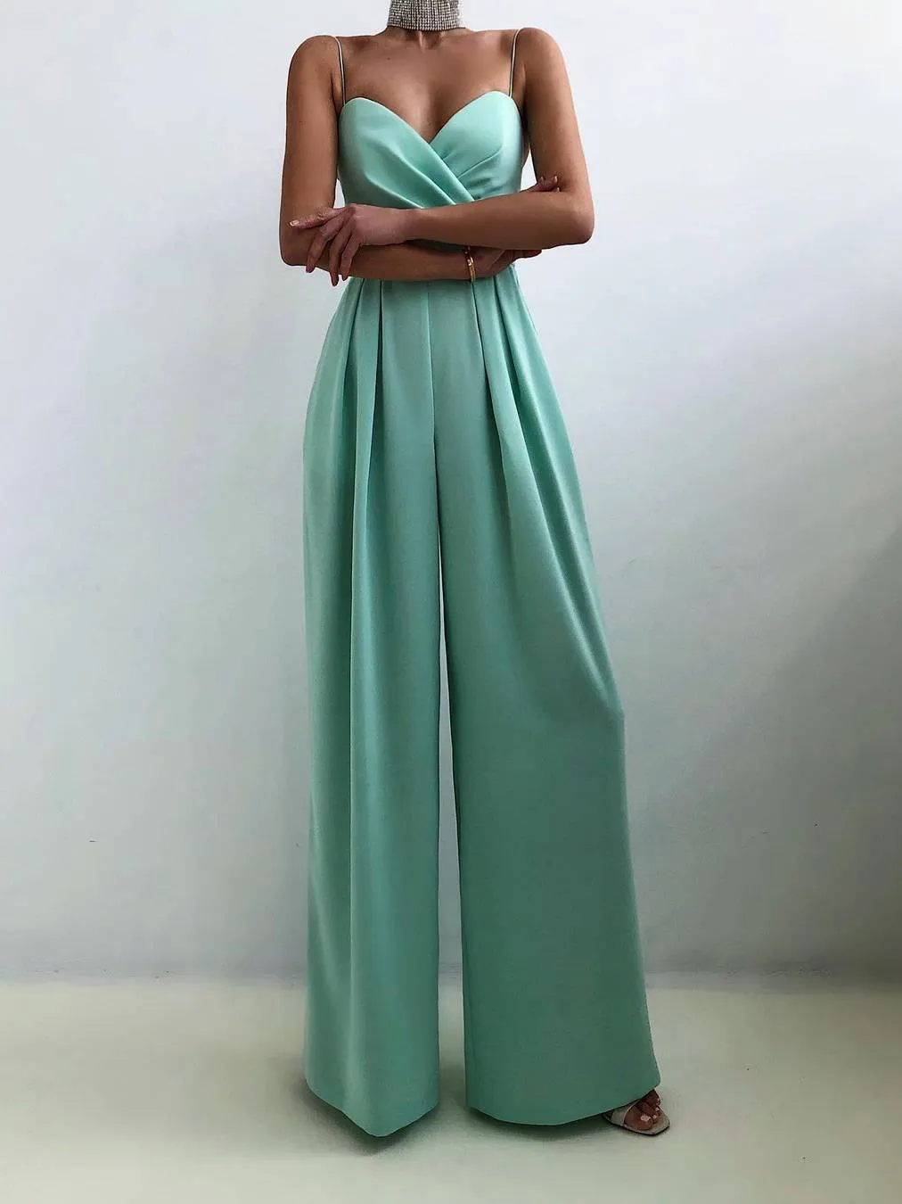 Suspender Tight Waist Straight Mopping Minimalist Jumpsuit