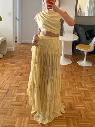 Elegant Pleated Flowing Maxi Skirt