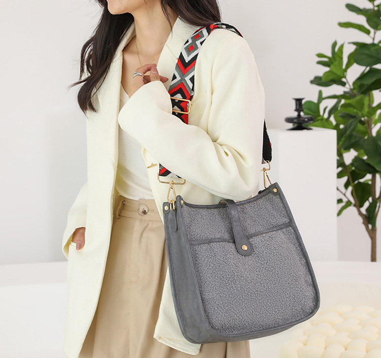 Women Plush Crossbody Bags Shoulder Bucket Bags