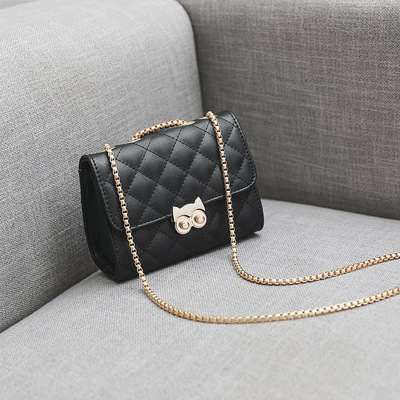 Retro Chain Simple Crossbody Bag