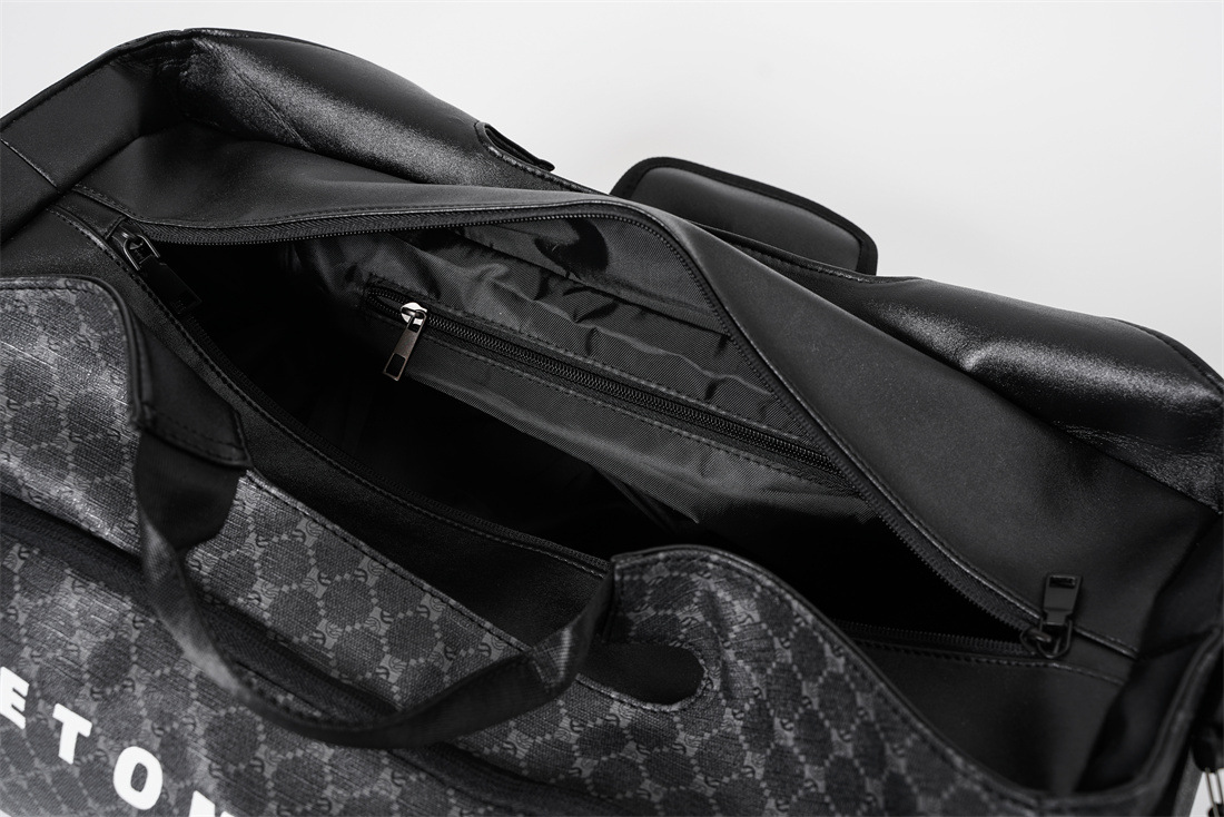 Large Capacity Fitness Bag Independent Shoe Position Short Travel Bag Luggage Bag Sports Satchel