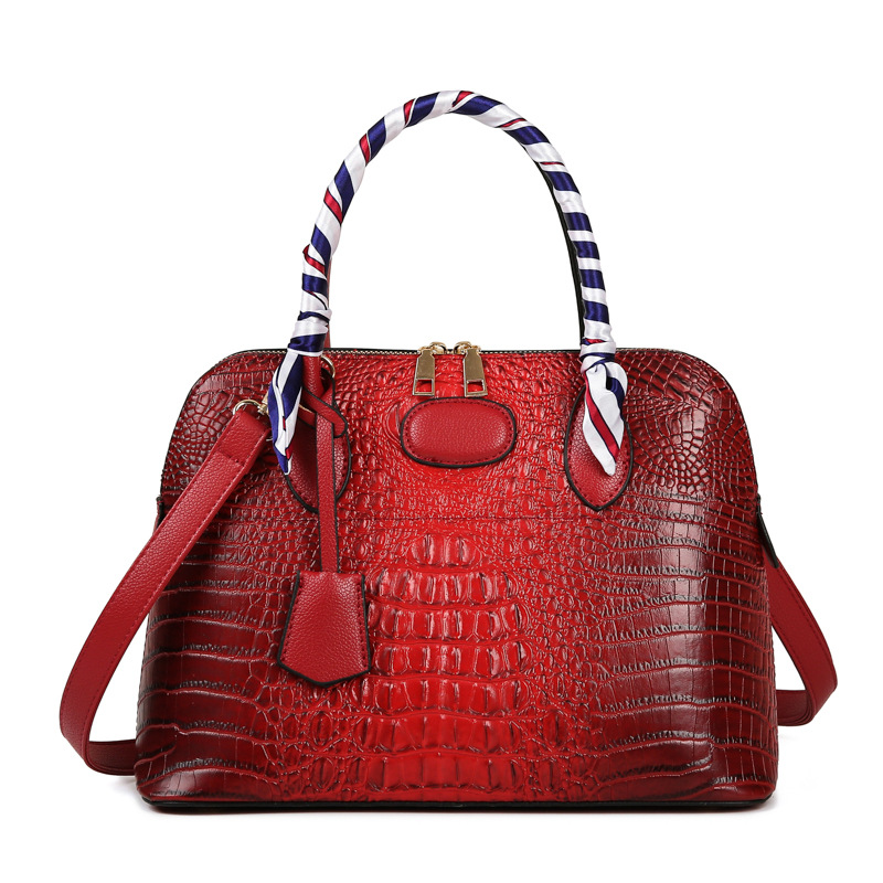 Middle-aged Mother Shell Retro Crocodile Crossbody Bag