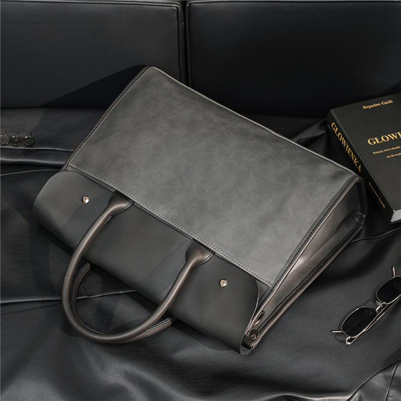 Men's New High-capacity Retro One-shoulder Slung Computer Bag