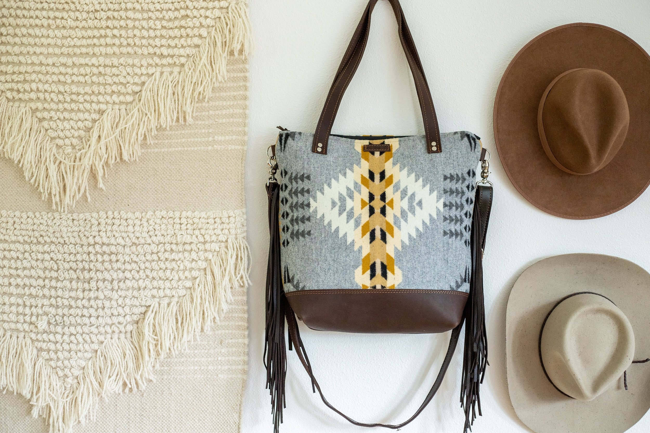 EVERYDAY FRINGE TOTE MADE WITH GRAY RANCHO ARROYO WOOL AND BROWN WAXED LEATHER