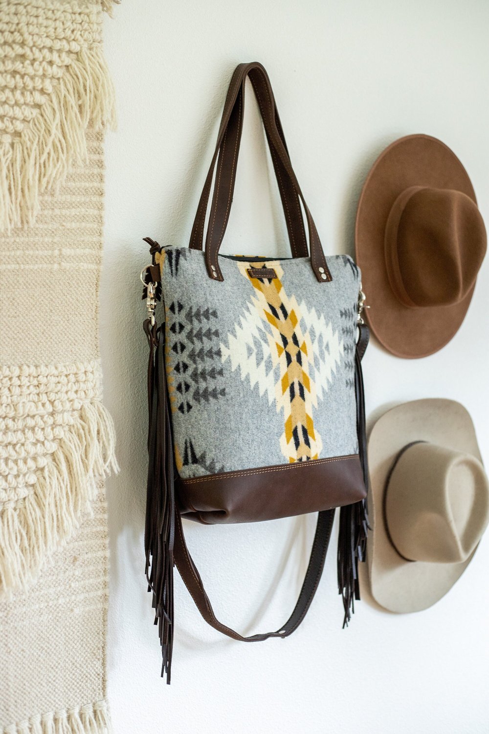 EVERYDAY FRINGE TOTE MADE WITH GRAY RANCHO ARROYO WOOL AND BROWN WAXED LEATHER