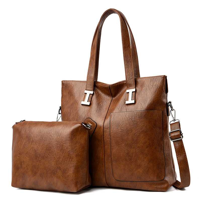 Large-capacity Slung Middle-aged Ladies Casual Soft Leather Shoulder Bag