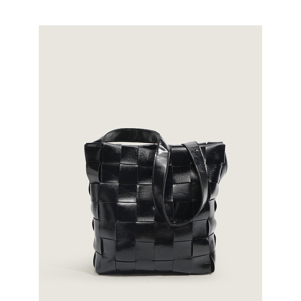 Large-capacity Grease Leather Shoulder Bag