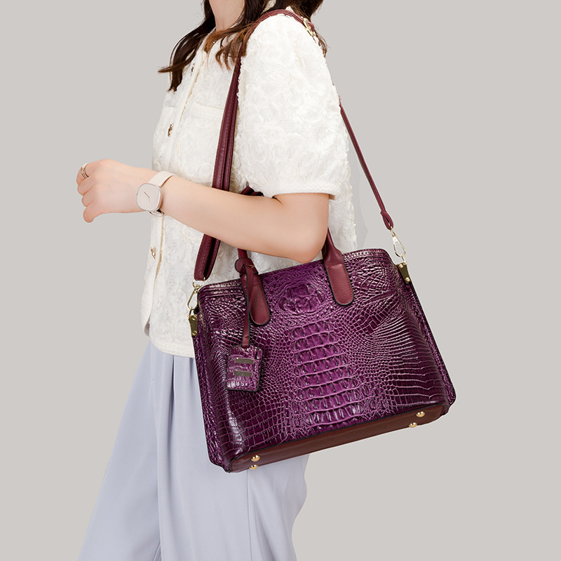 Crocodile Simple Temperament Large Capacity Ladies Handbag