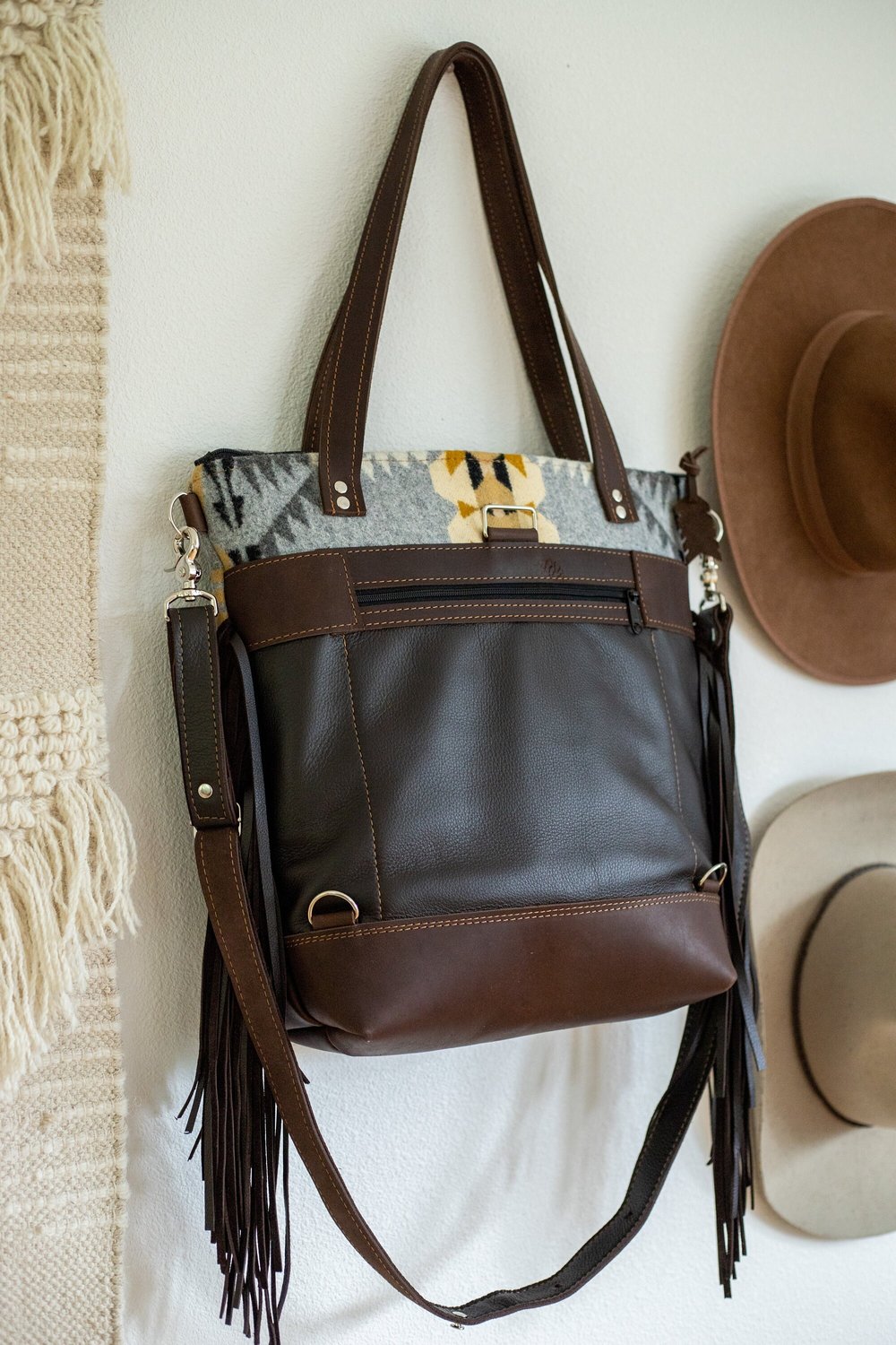 EVERYDAY FRINGE TOTE MADE WITH GRAY RANCHO ARROYO WOOL AND BROWN WAXED LEATHER