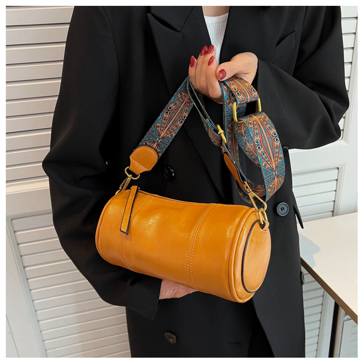 Retro Cylinder Bag Crossbody Bag