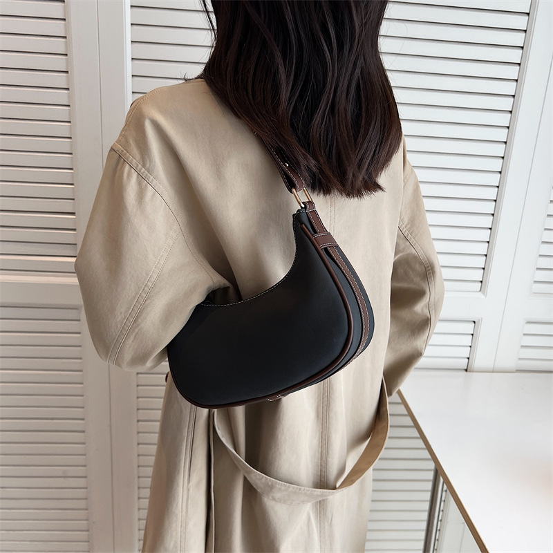 Scrub Solid Color Premium Textured Women's Bag