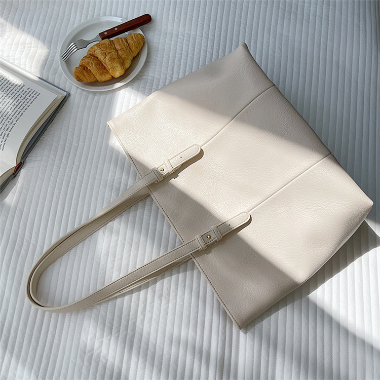 Large Capacity Simple Joker Tote Bag