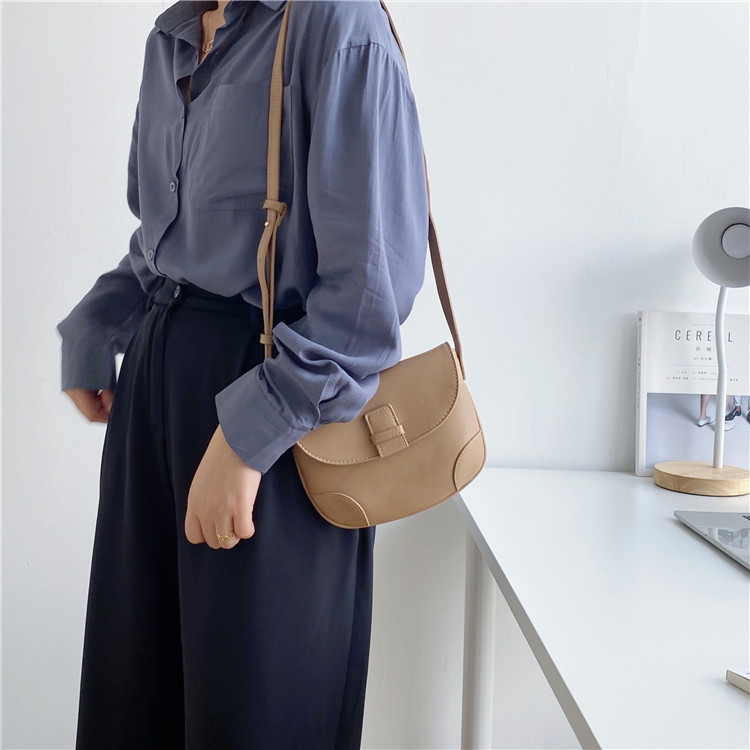 Joker Slung Casual Retro Saddle Bag