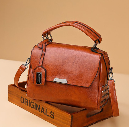 Large Capacity Retro Wax Leather Women's Bag