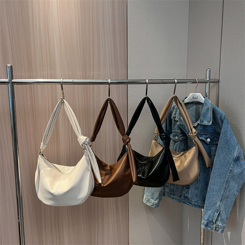 2023 New Popular Retro Shoulder Armpit Dumpling Bag