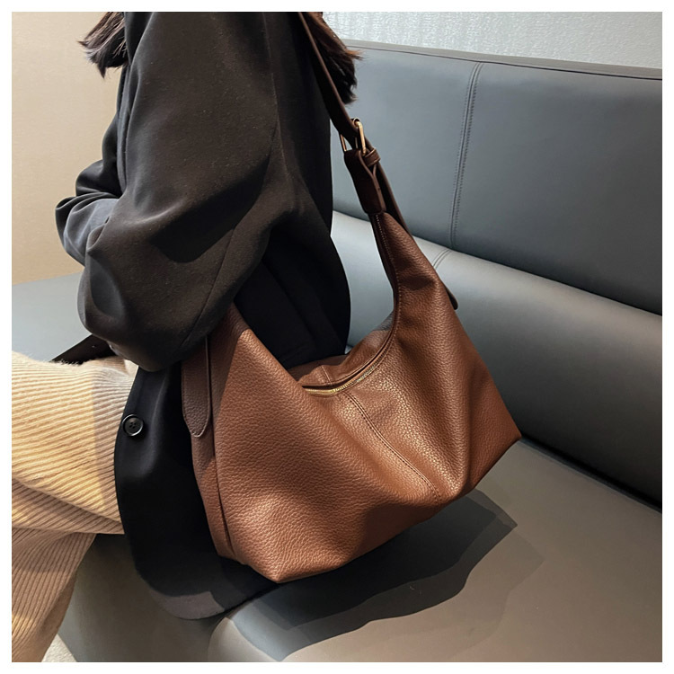 Personality Single Shoulder Large Capacity Tote Bag