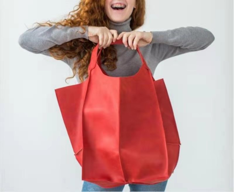 Oil Wax Leather Large Capacity Tote Bag