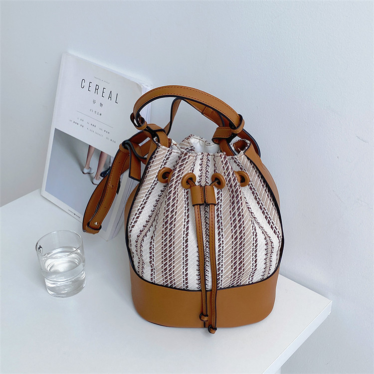 Spliced Single Shoulder Messenger Bag Trend Bucket Bag